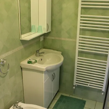 Alojamento de Acomodação e Pequeno-almoço Santantonio Villa Tucci